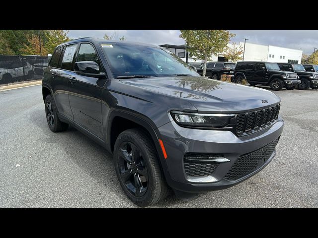 2025 Jeep Grand Cherokee Altitude X