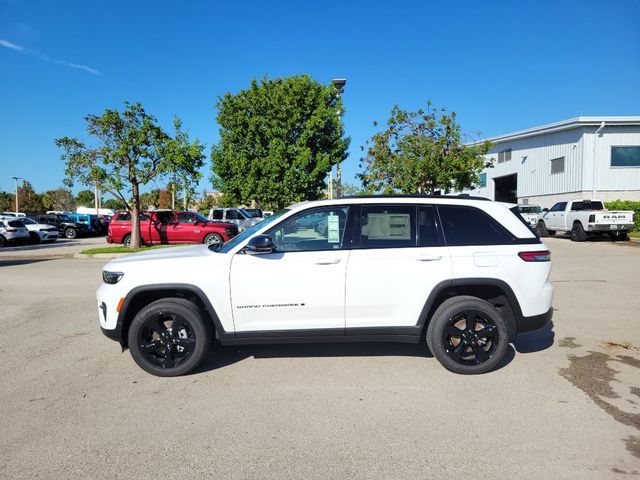 2025 Jeep Grand Cherokee Altitude X