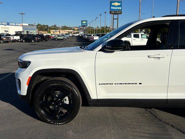 2025 Jeep Grand Cherokee Altitude X