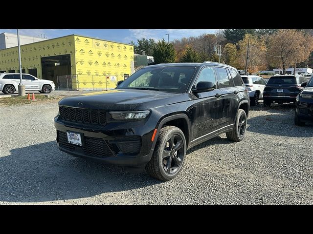 2025 Jeep Grand Cherokee Altitude X