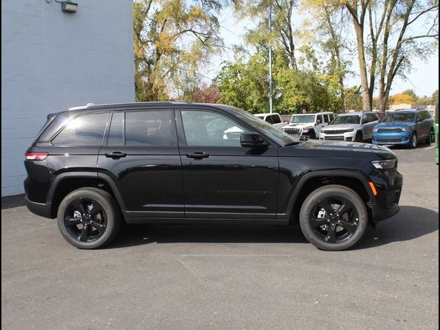 2025 Jeep Grand Cherokee Altitude X