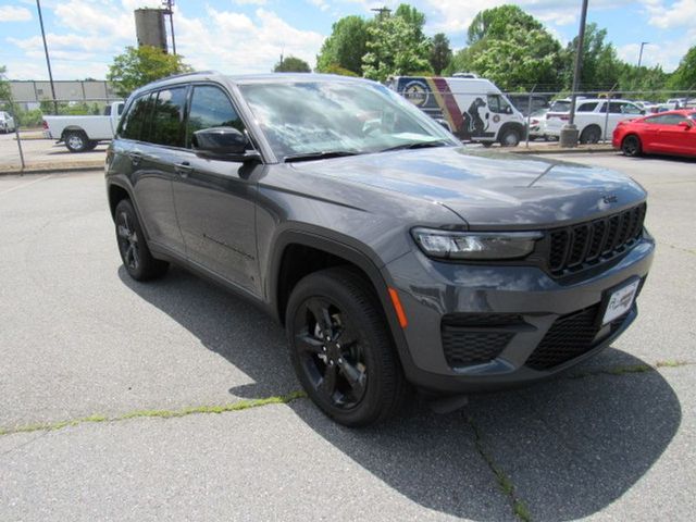 2025 Jeep Grand Cherokee Altitude X