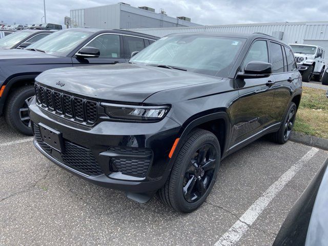 2025 Jeep Grand Cherokee Altitude X