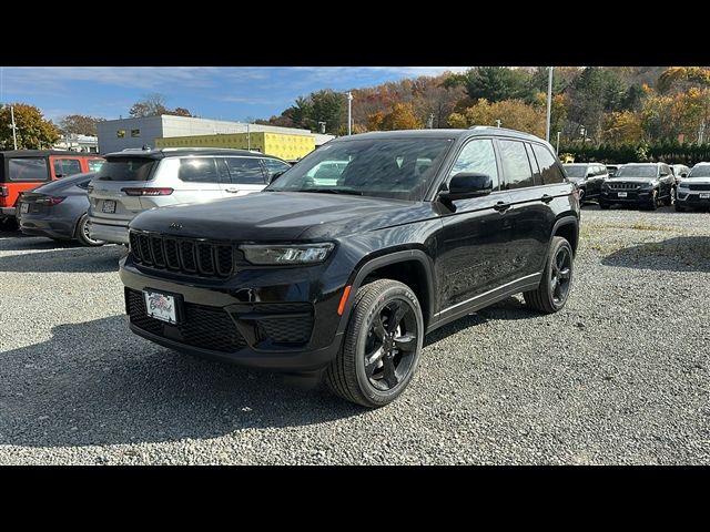 2025 Jeep Grand Cherokee Altitude X