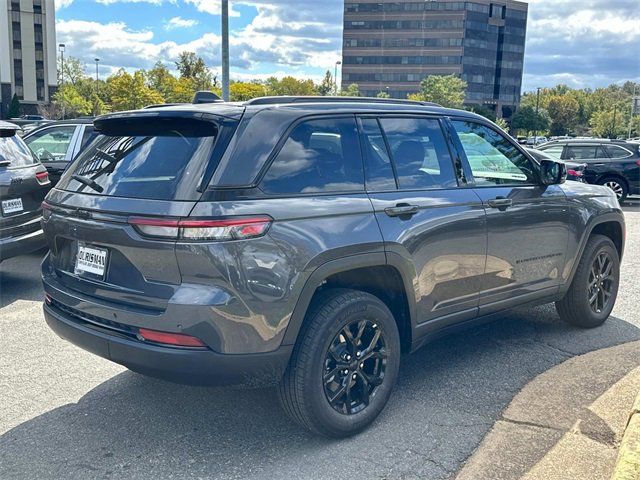 2025 Jeep Grand Cherokee Altitude X