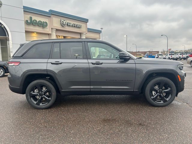 2025 Jeep Grand Cherokee Altitude X