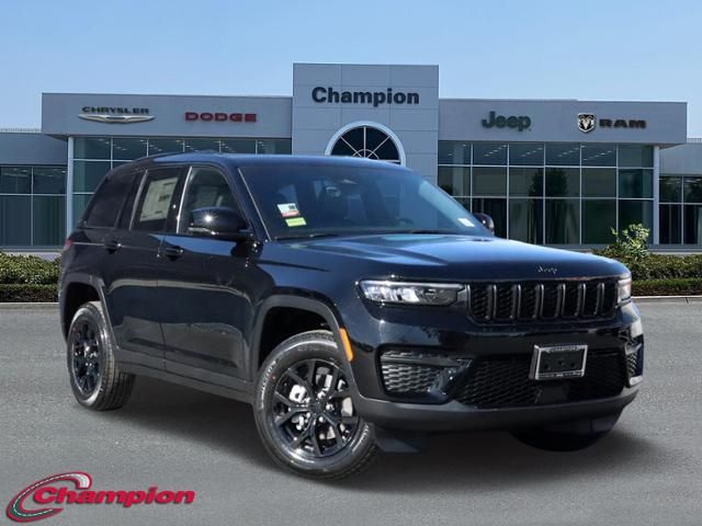 2025 Jeep Grand Cherokee Altitude