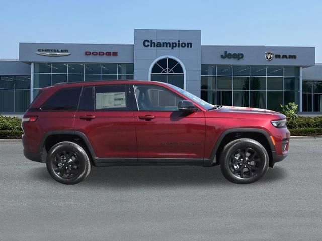 2025 Jeep Grand Cherokee Altitude