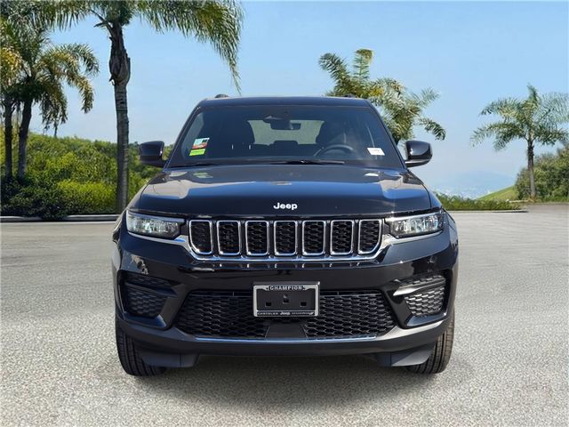 2025 Jeep Grand Cherokee Laredo X