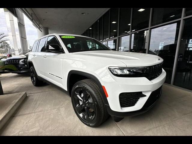 2025 Jeep Grand Cherokee Altitude X