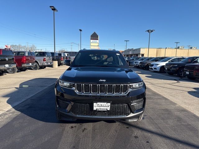 2025 Jeep Grand Cherokee 