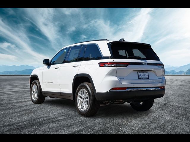 2025 Jeep Grand Cherokee Laredo X