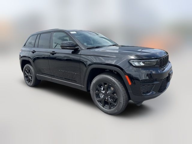 2025 Jeep Grand Cherokee 