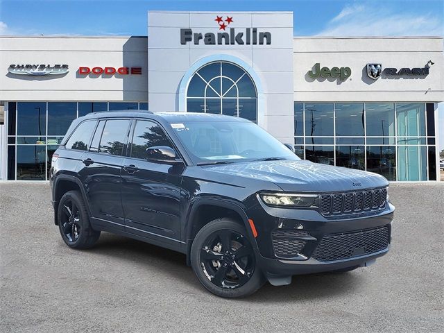 2025 Jeep Grand Cherokee 