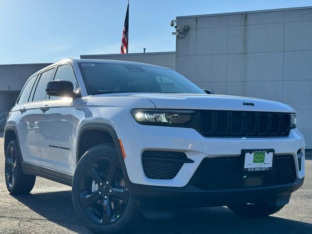 2025 Jeep Grand Cherokee Altitude X