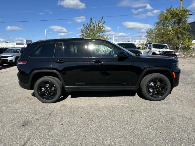 2025 Jeep Grand Cherokee Altitude X