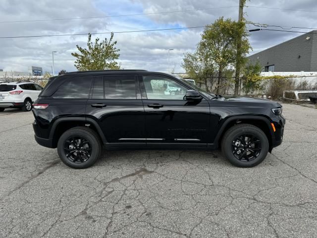 2025 Jeep Grand Cherokee Altitude X