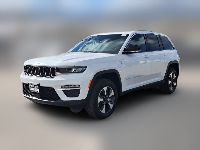 2025 Jeep Grand Cherokee 4xe Base