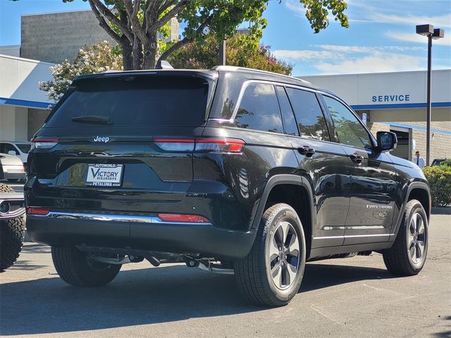 2025 Jeep Grand Cherokee 4xe Base