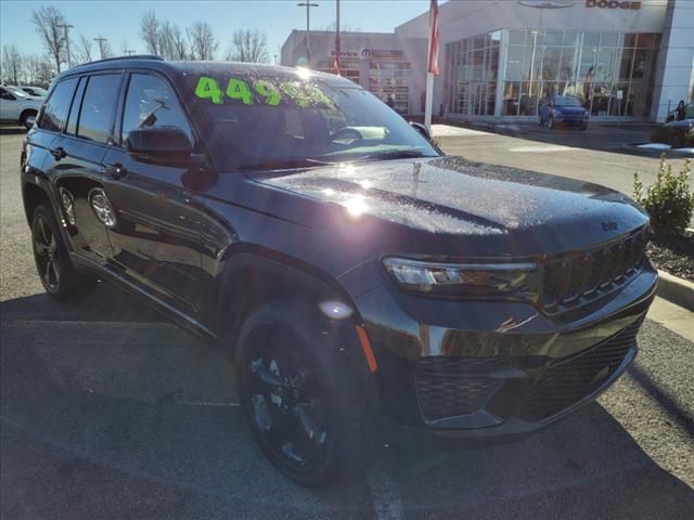 2025 Jeep Grand Cherokee Altitude