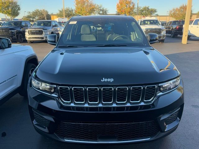 2025 Jeep Grand Cherokee Laredo X