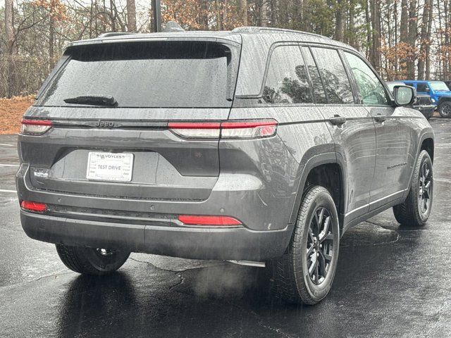 2025 Jeep Grand Cherokee Altitude