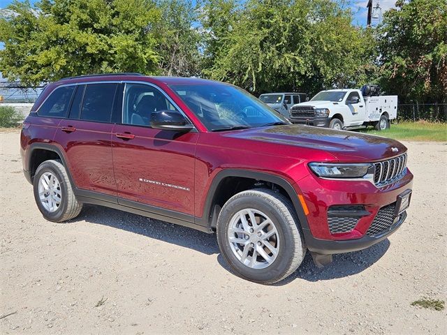 2025 Jeep Grand Cherokee Laredo X