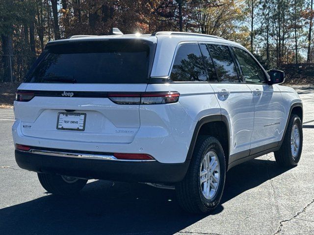 2025 Jeep Grand Cherokee Laredo