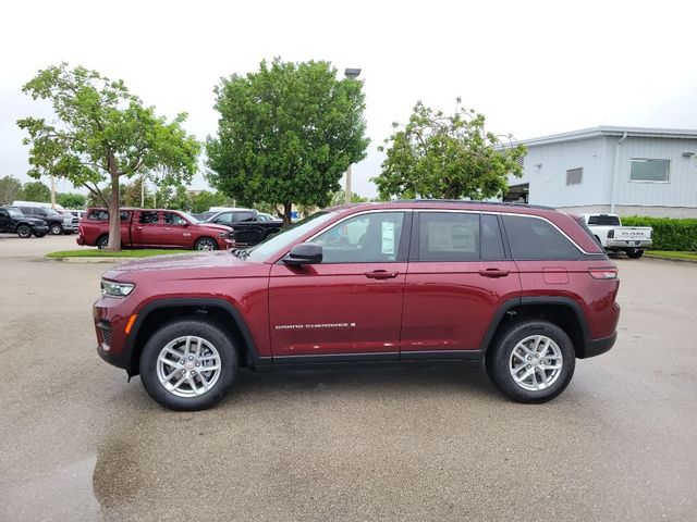 2025 Jeep Grand Cherokee Laredo X