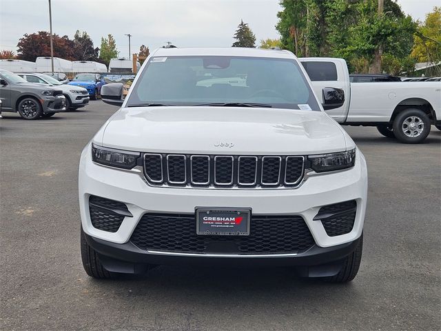 2025 Jeep Grand Cherokee Laredo X