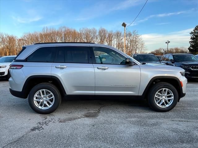 2025 Jeep Grand Cherokee Laredo X