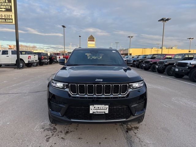 2025 Jeep Grand Cherokee Laredo X