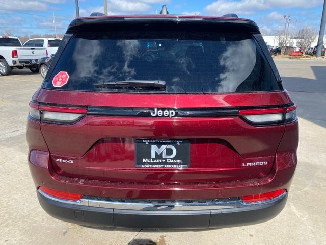 2025 Jeep Grand Cherokee Laredo X