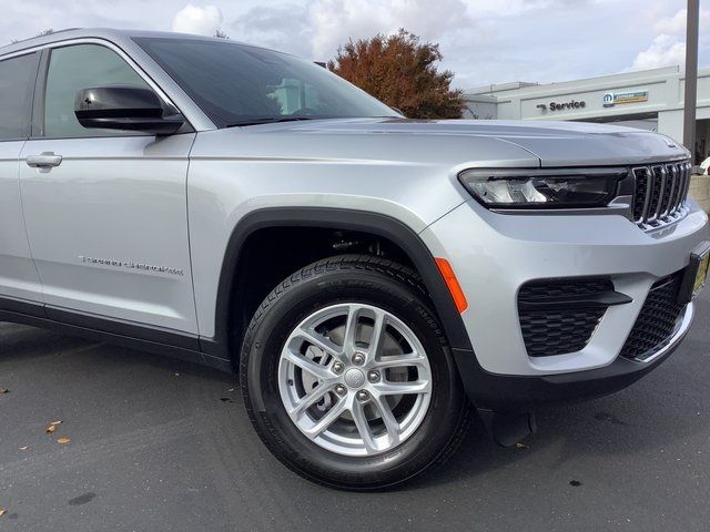 2025 Jeep Grand Cherokee Laredo X