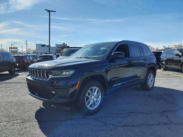 2025 Jeep Grand Cherokee Laredo X