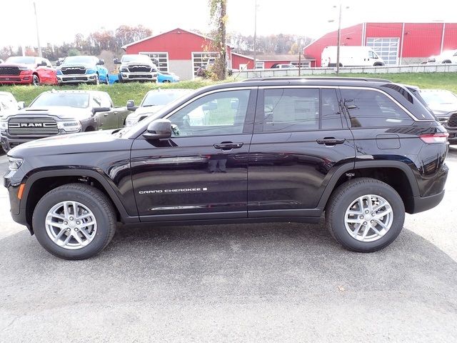 2025 Jeep Grand Cherokee Laredo X