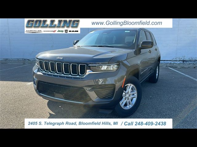 2025 Jeep Grand Cherokee Laredo