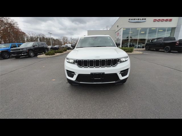 2025 Jeep Grand Cherokee Laredo X