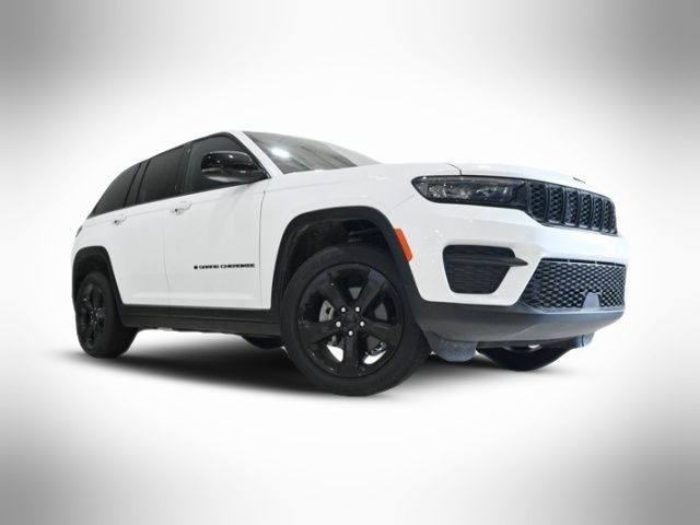 2025 Jeep Grand Cherokee Laredo X