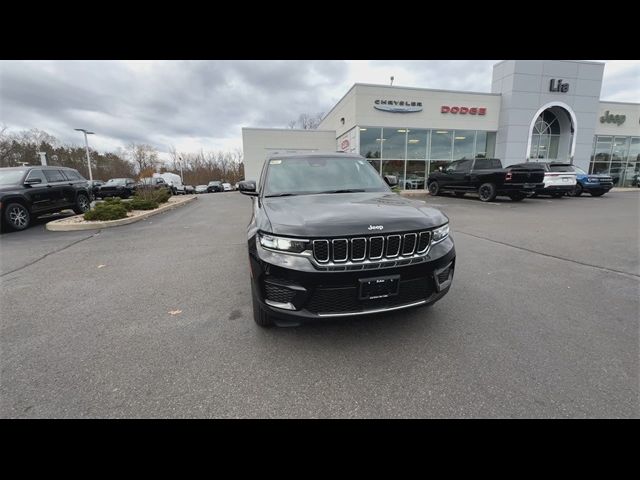 2025 Jeep Grand Cherokee Laredo X