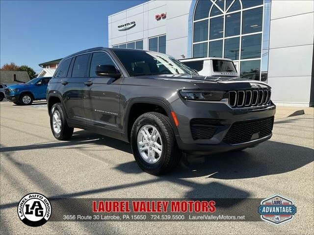 2025 Jeep Grand Cherokee Laredo