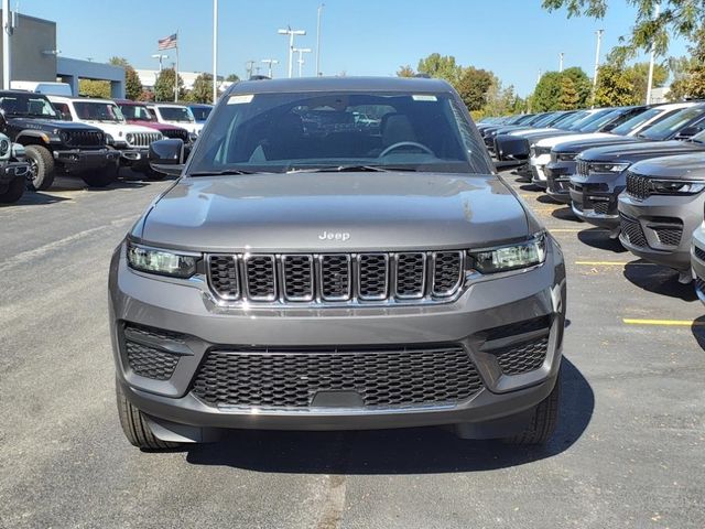 2025 Jeep Grand Cherokee Laredo X