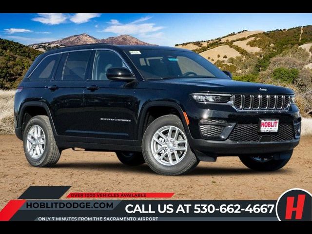 2025 Jeep Grand Cherokee Laredo X