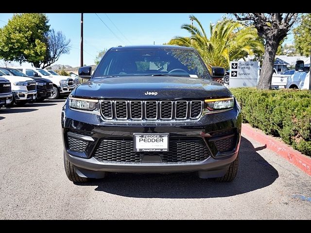 2025 Jeep Grand Cherokee Laredo X