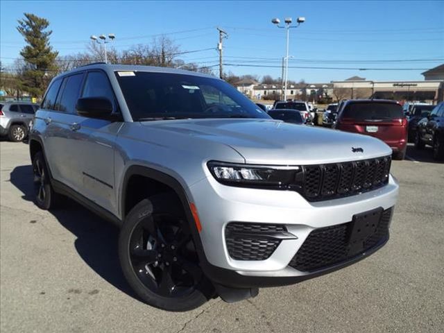 2025 Jeep Grand Cherokee Altitude X