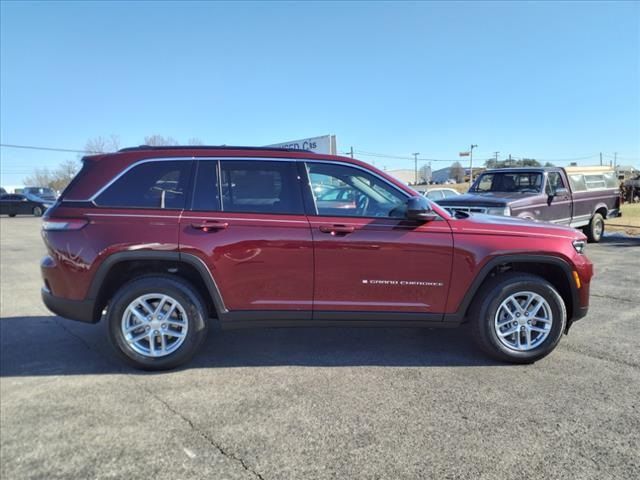 2025 Jeep Grand Cherokee Laredo X