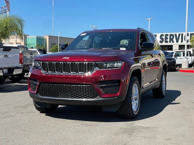 2025 Jeep Grand Cherokee Laredo X