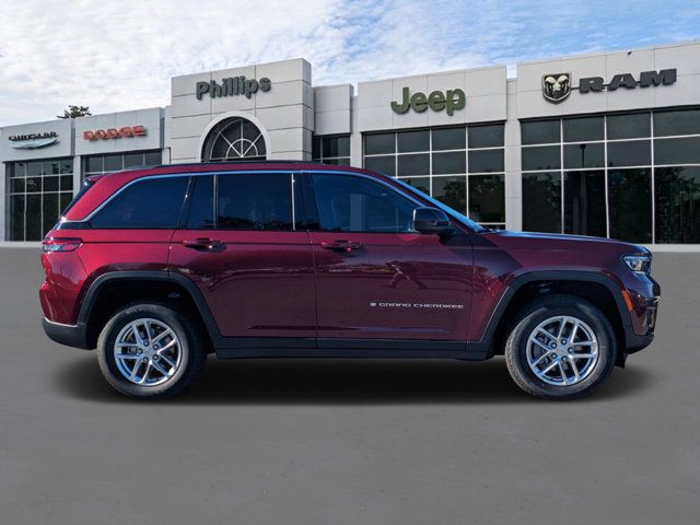 2025 Jeep Grand Cherokee Laredo X