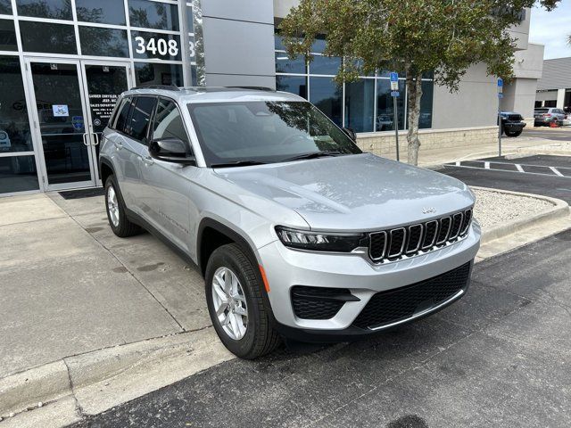 2025 Jeep Grand Cherokee Laredo X