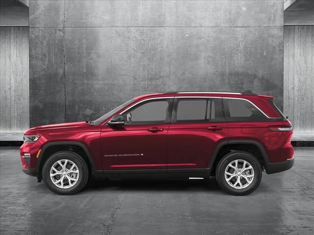 2025 Jeep Grand Cherokee Laredo X